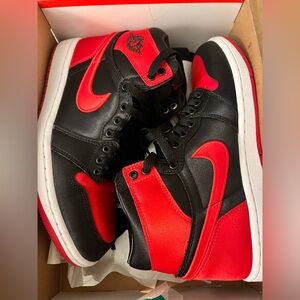 Women’s Jordan 1 Satin Bred